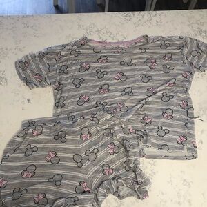 Disney Gray and Pink Minnie Mouse Print  Pajama Set Women’s Size Medium